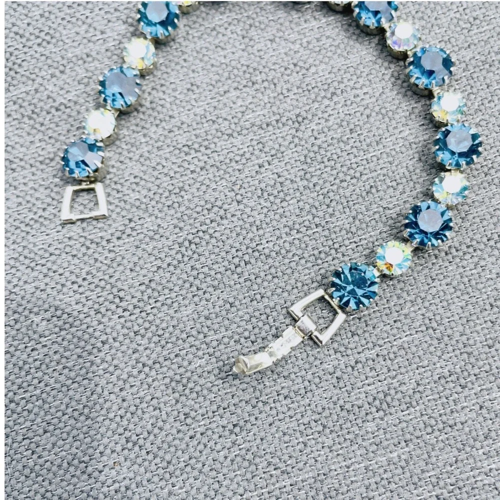 Vintage Weiss Aurora Borealis Tennis Bracelet Sapphire Blue Rhinestone 7in‎ AB